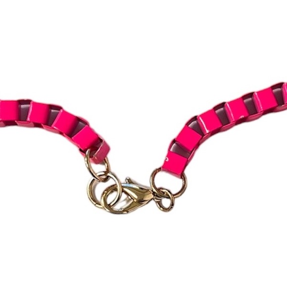 Hot Pink Metal Box Chain Necklace - 90’s - Y2K - Picture 5 of 6